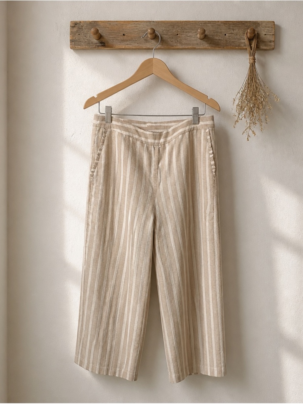 Beige & White Striped Wide-Leg Linen Pants cropped